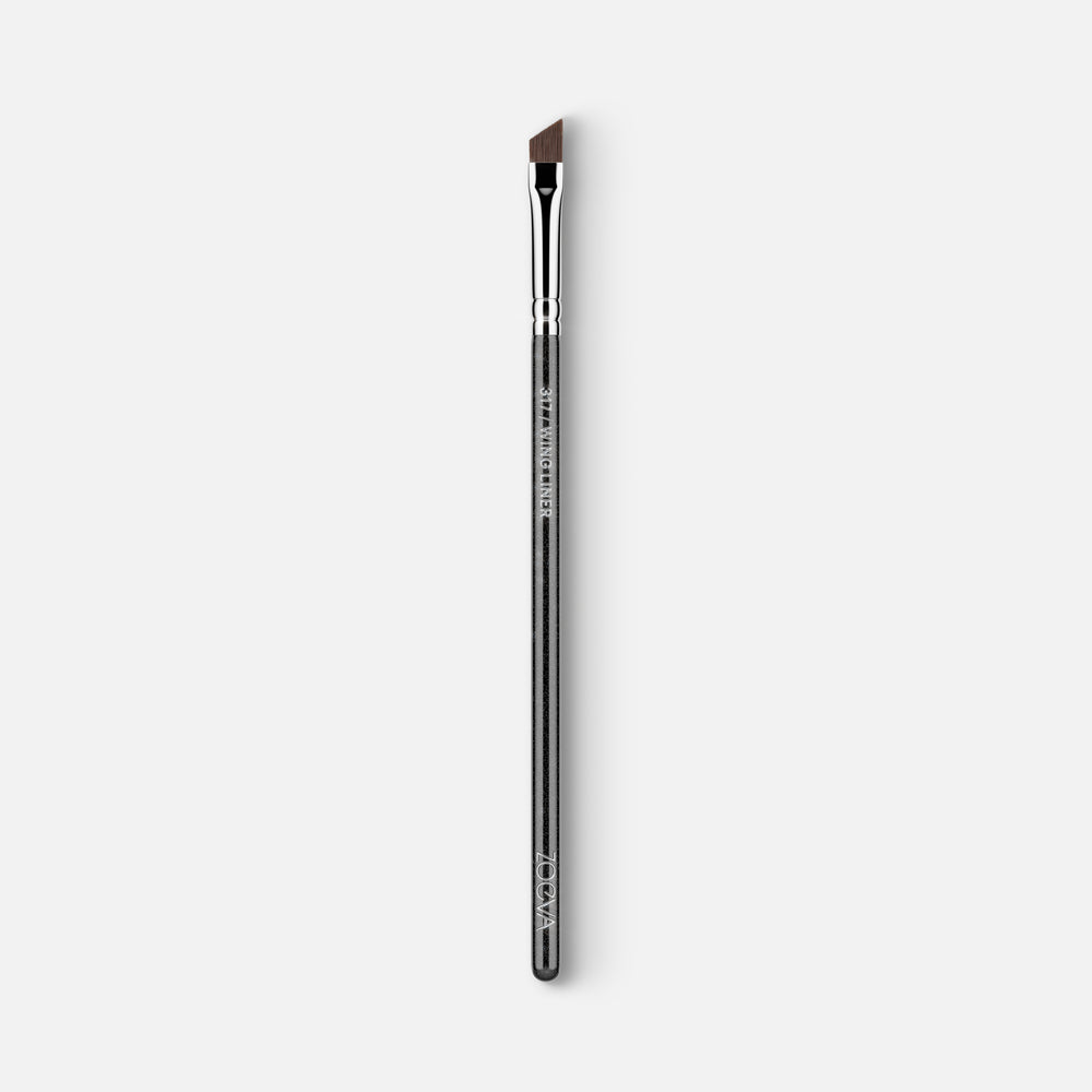 317 Wing Liner Brush